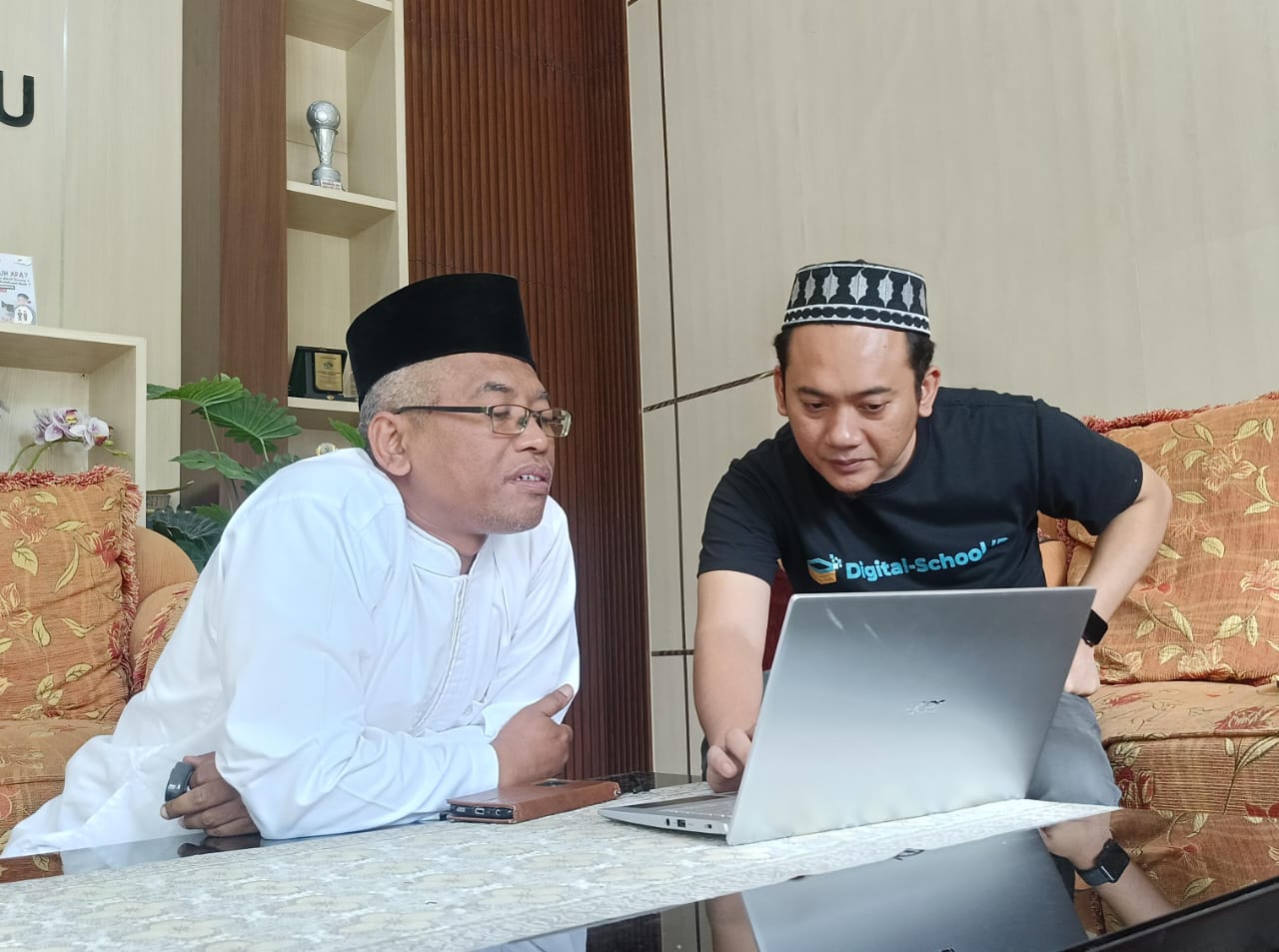 MAN Bondowoso, Jalin Silaturahmi Hangat & Perkembangan Madrasah di Era Digital